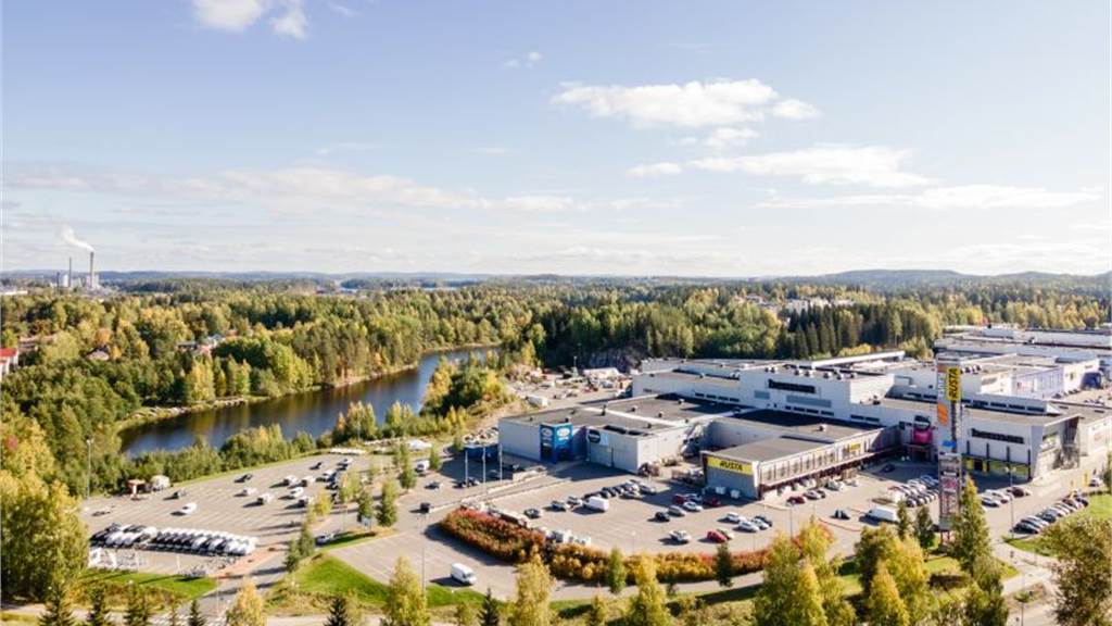 Kauppapaikka Herman piha Leväsentie 2