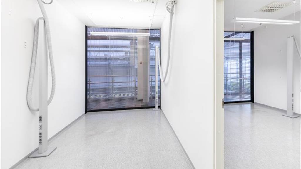 Huonetilat osa on äänieristetty Leväsentie 2