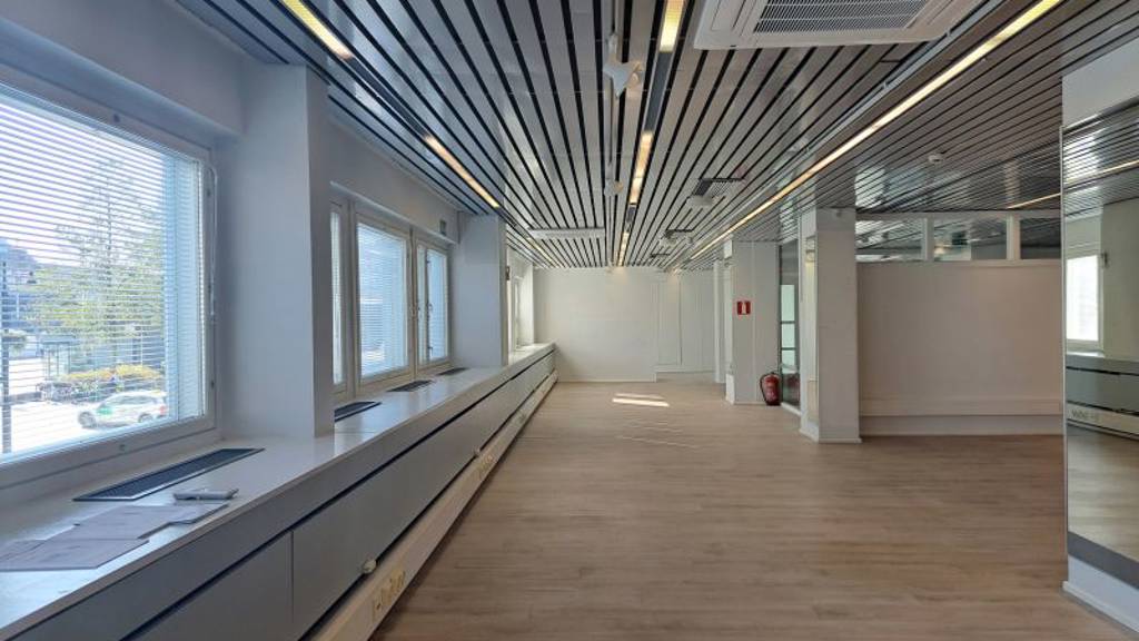 Jäähdyttävä ilmanvaihto Puijonkatu 27