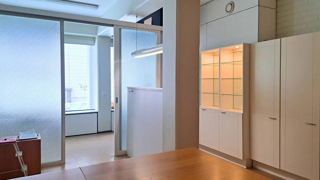 Eteinen odotustila Maljalahdenkatu 39