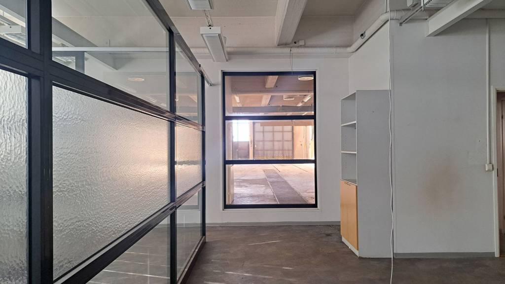 Toimistila alakerrassa Pohjolankatu 1