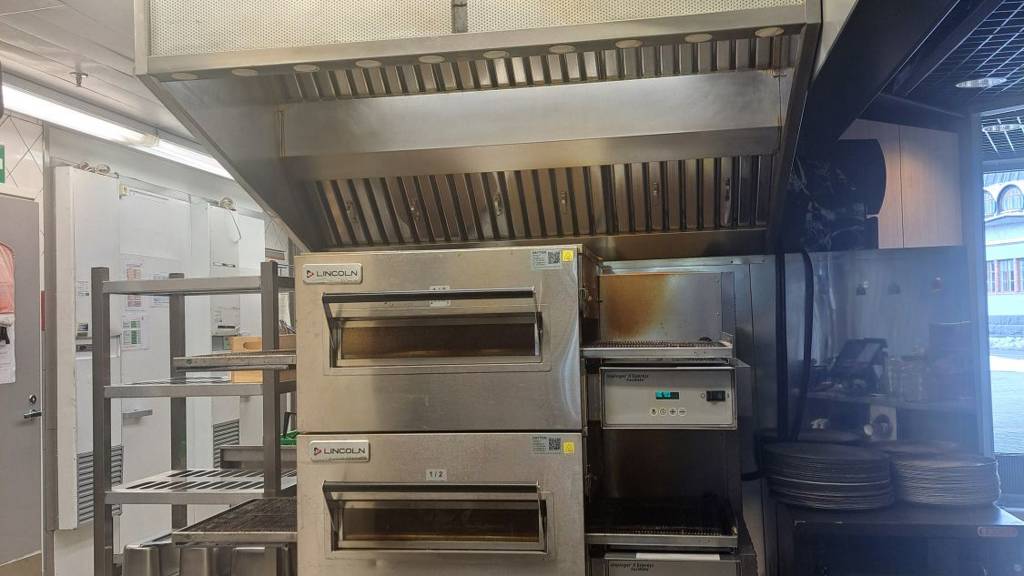 Keittiö Hannikaisenkatu 20