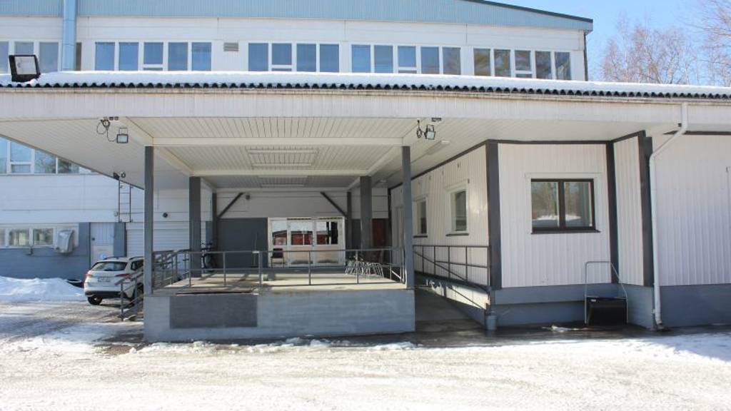 D päädyssä esteentön kulku Karjalankatu 2