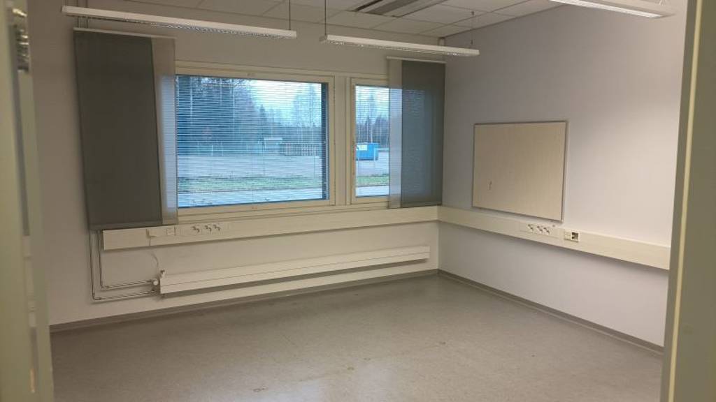 Toimisto-/neuvotteluhuone Kivikonkierto 18