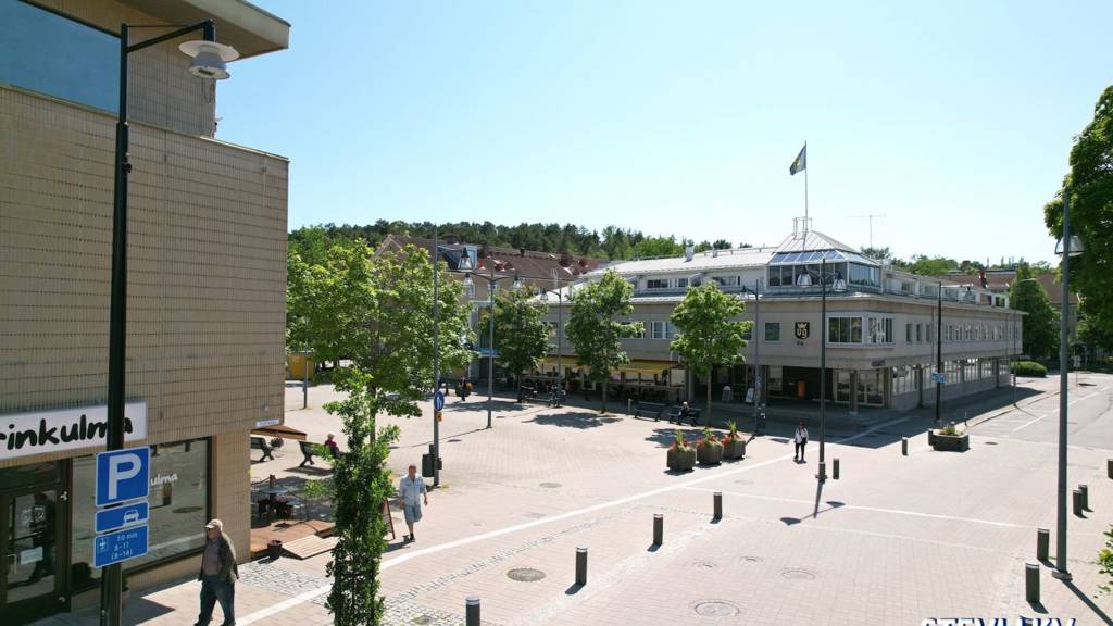 Tullikatu 12