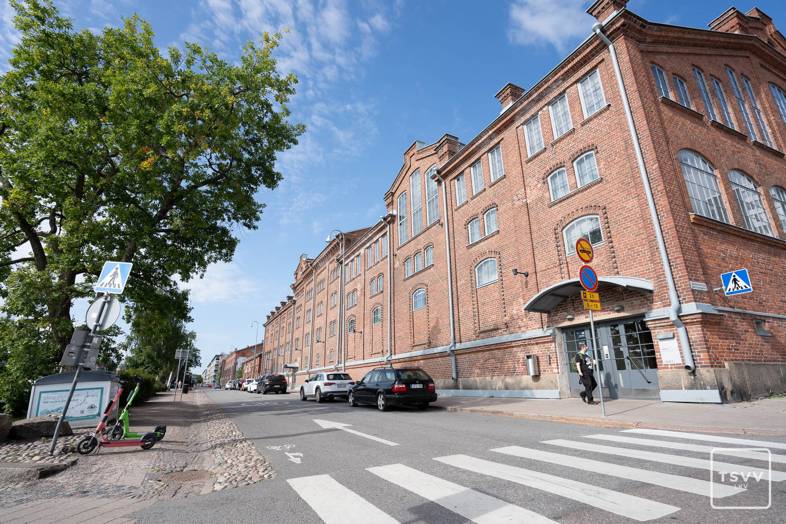 Läntinen Rantakatu 53