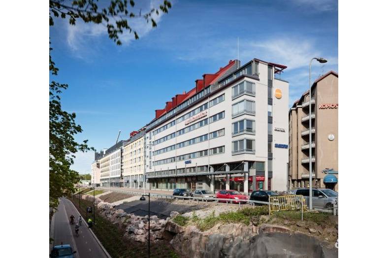 Pohjoinen Rautatiekatu 25