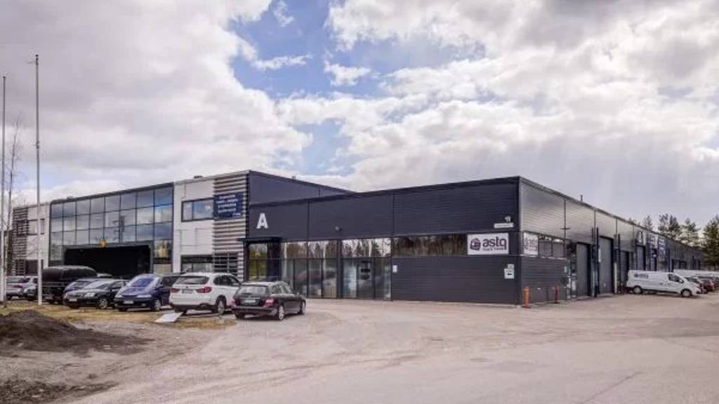 Kohdekuva 1 Tillinmäentie 3