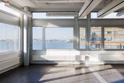 Tammasaarenlaituri 3