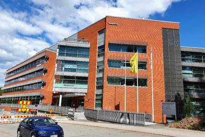 Eliel Saarisen tie 2