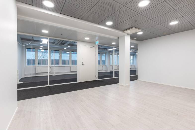 Lars Sonckin kaari 10-16