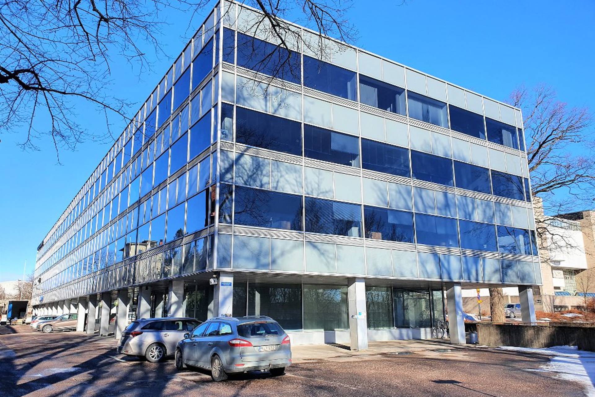 Mannerheimintie 15 b