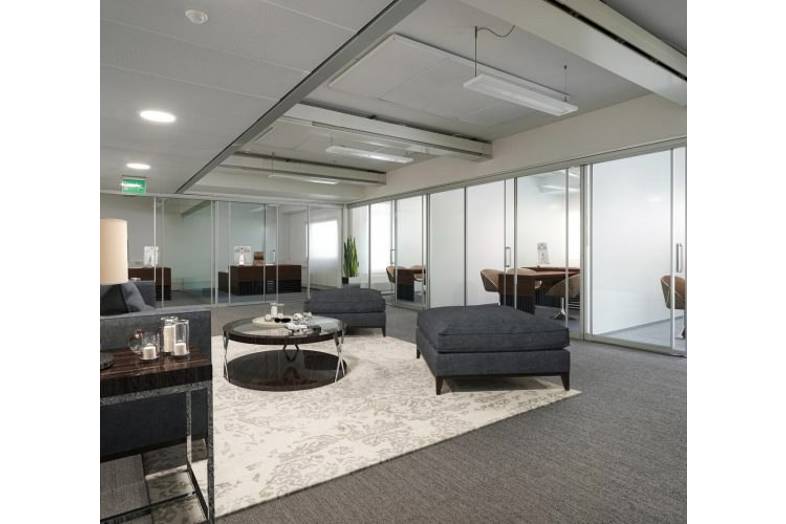 Pohjoinen Rautatiekatu 25