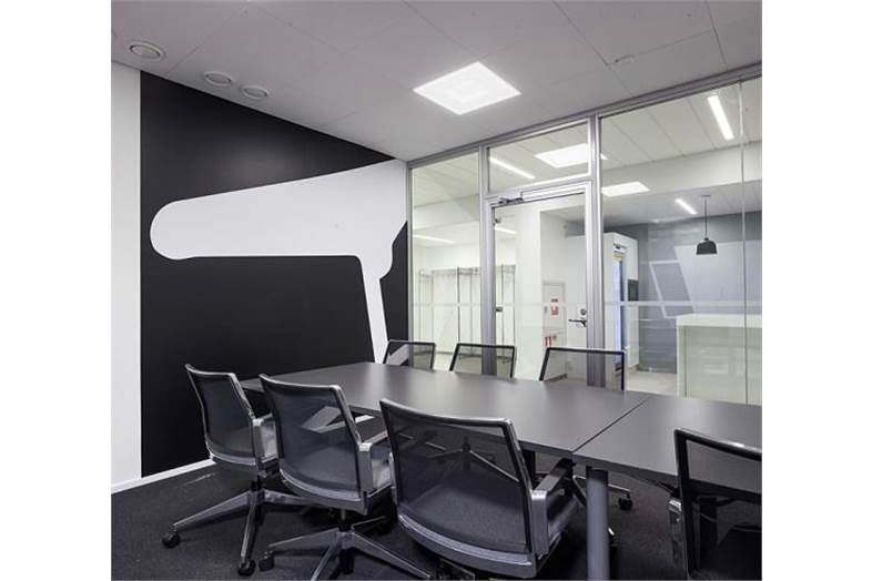 Pohjoinen Rautatiekatu 25