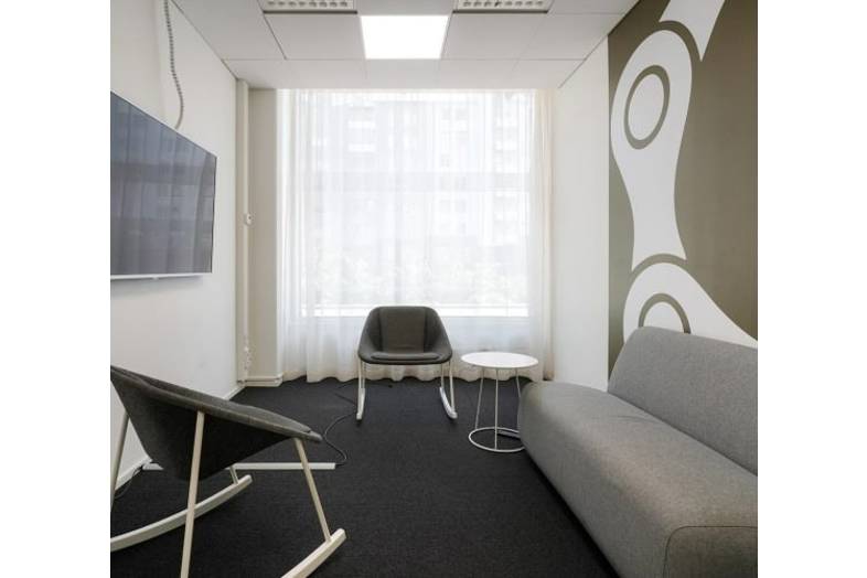 Pohjoinen Rautatiekatu 25