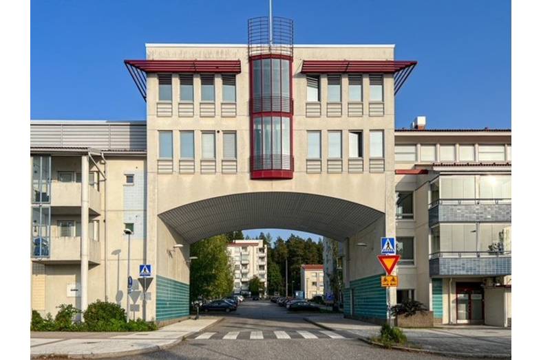 Albert Petreliuksen katu 3