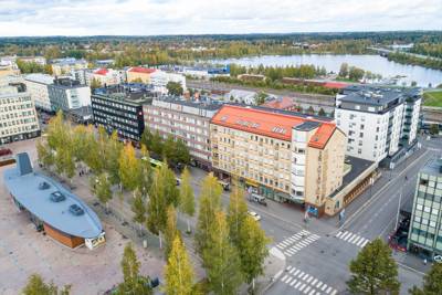 Porrassalmenkatu 17 katutaso LT2